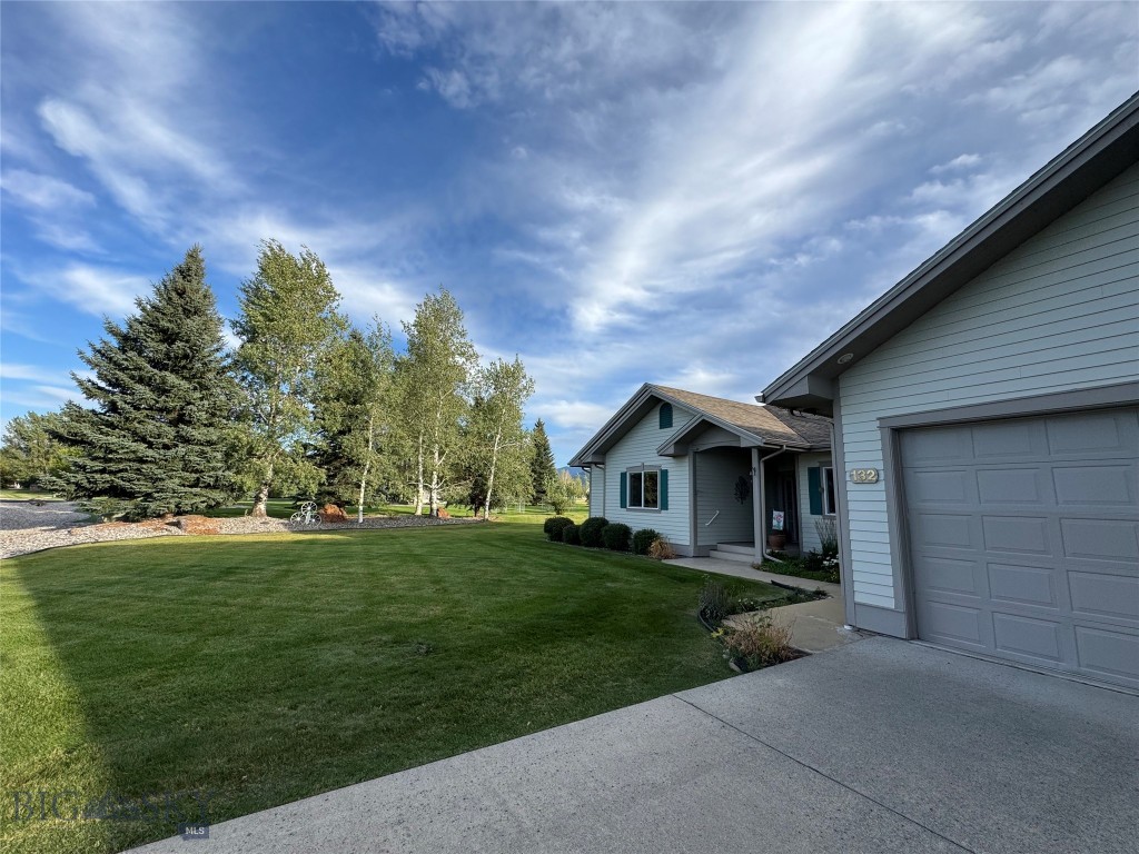 132 Lucille Property Photo 63