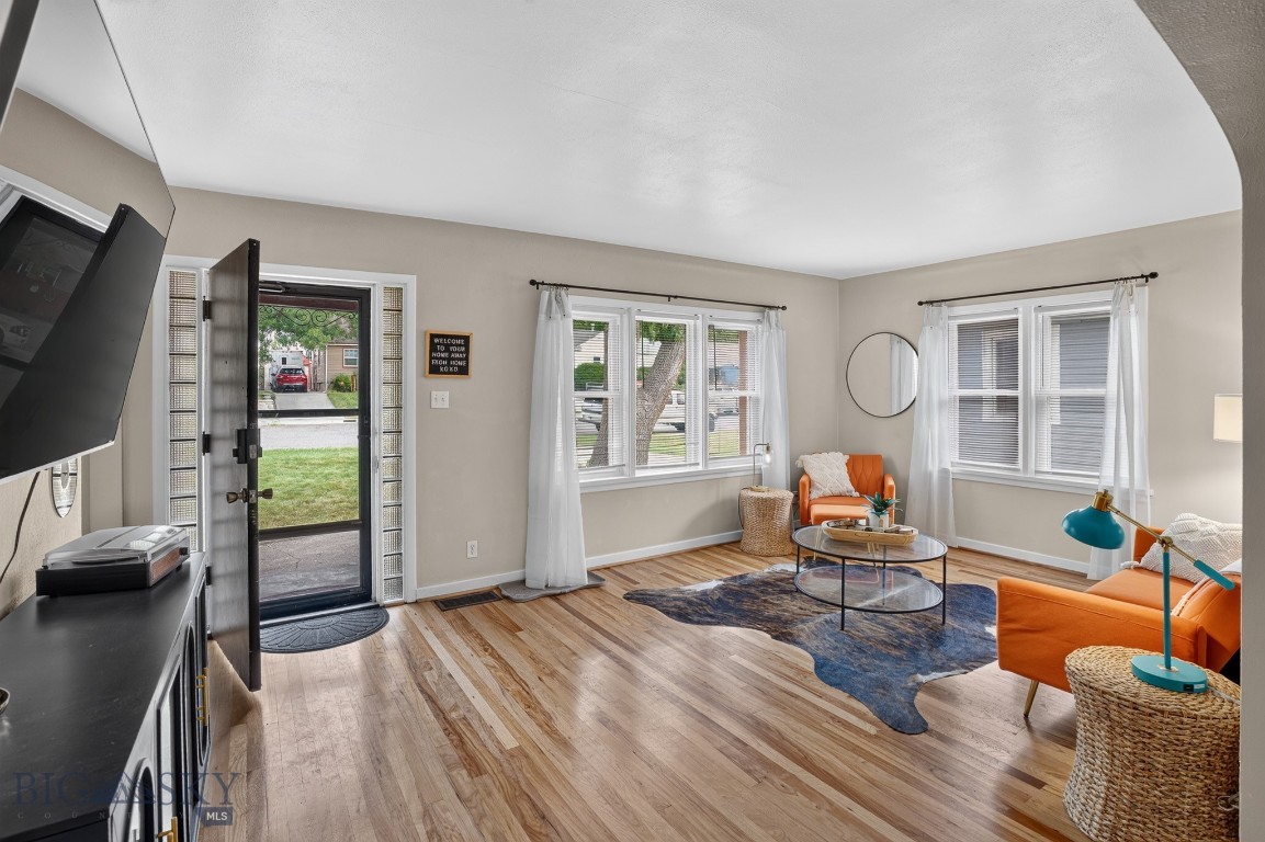1126 Princeton Avenue Property Photo 2
