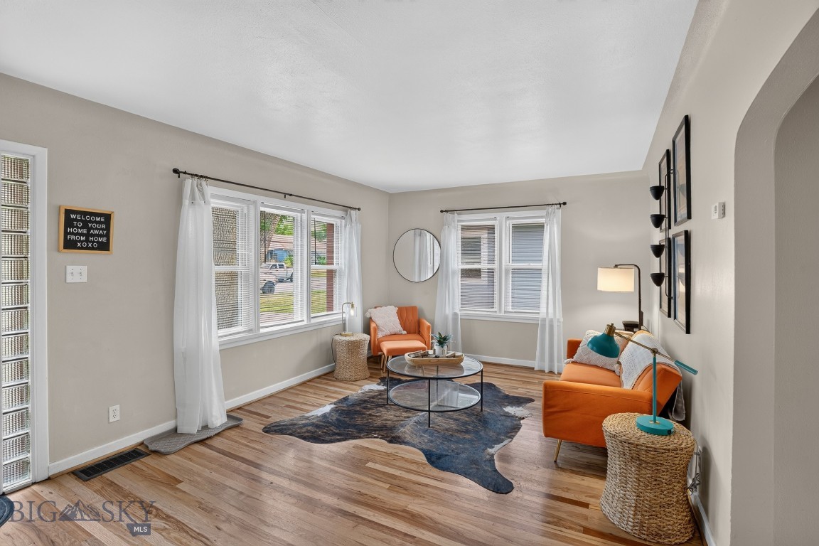 1126 Princeton Avenue Property Photo 3