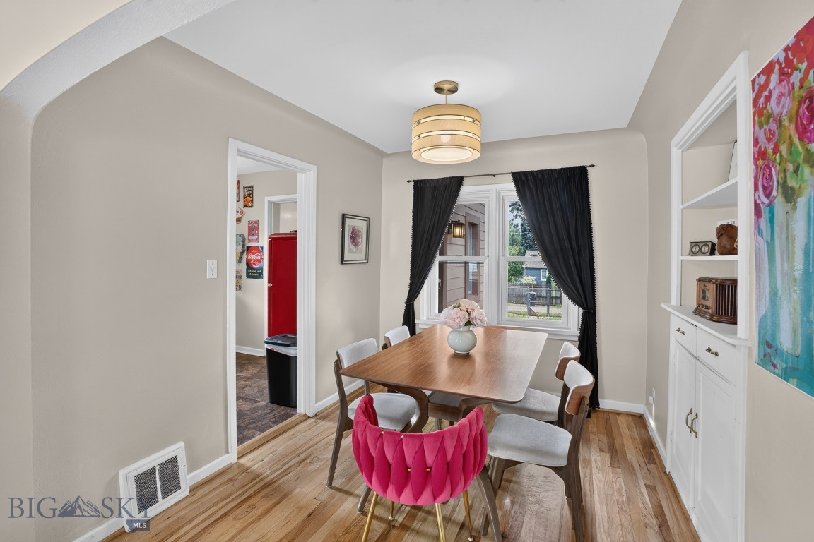 1126 Princeton Avenue Property Photo 4