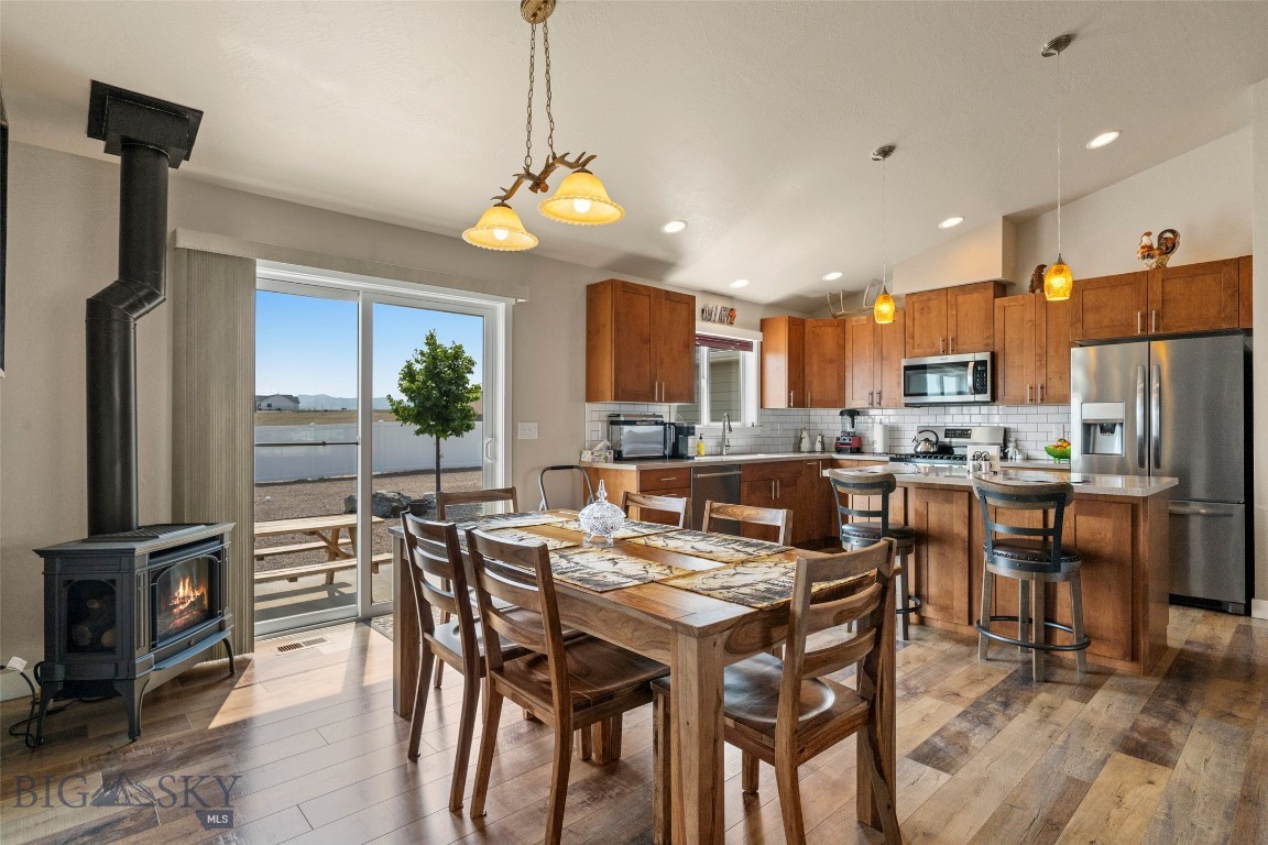 9 Blackfoot Trail Property Photo 23