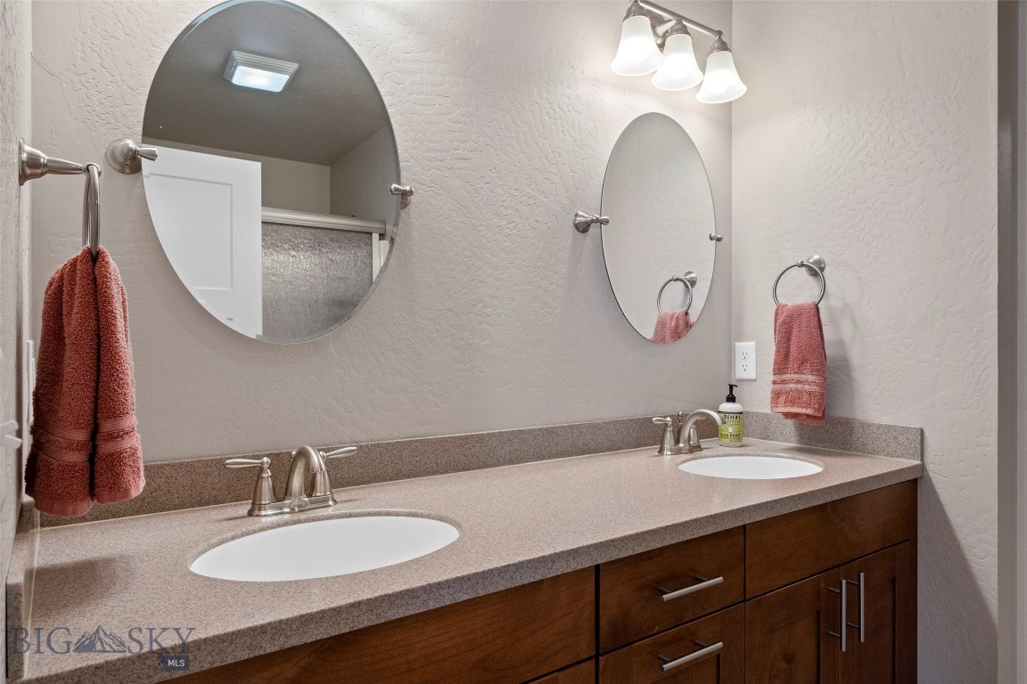 9 Blackfoot Trail Property Photo 29