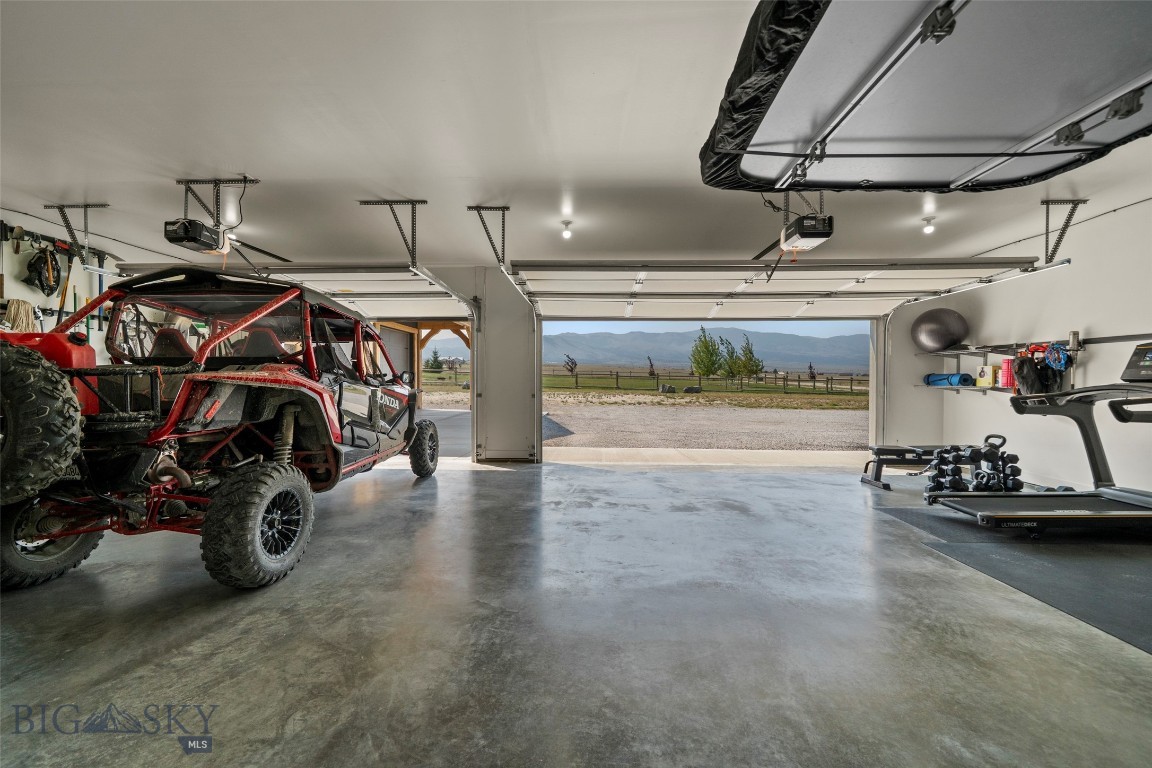 9 Blackfoot Trail Property Photo 46