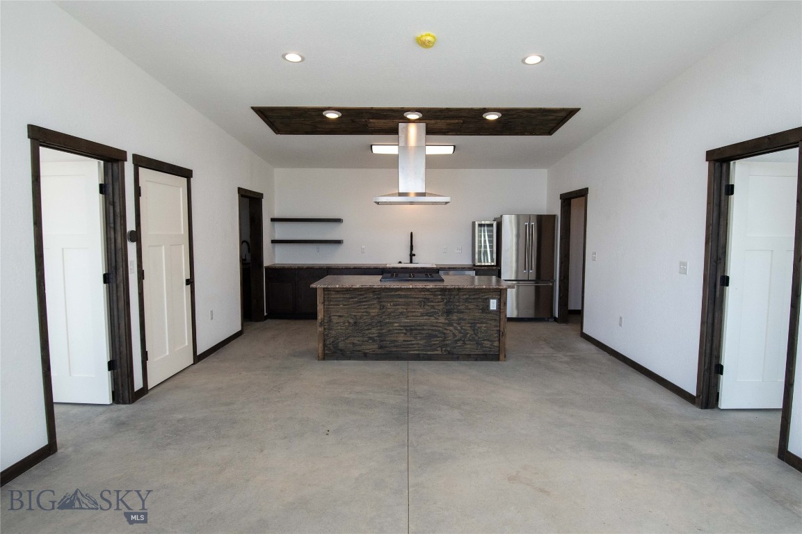 19 Berry Lane Property Photo 5