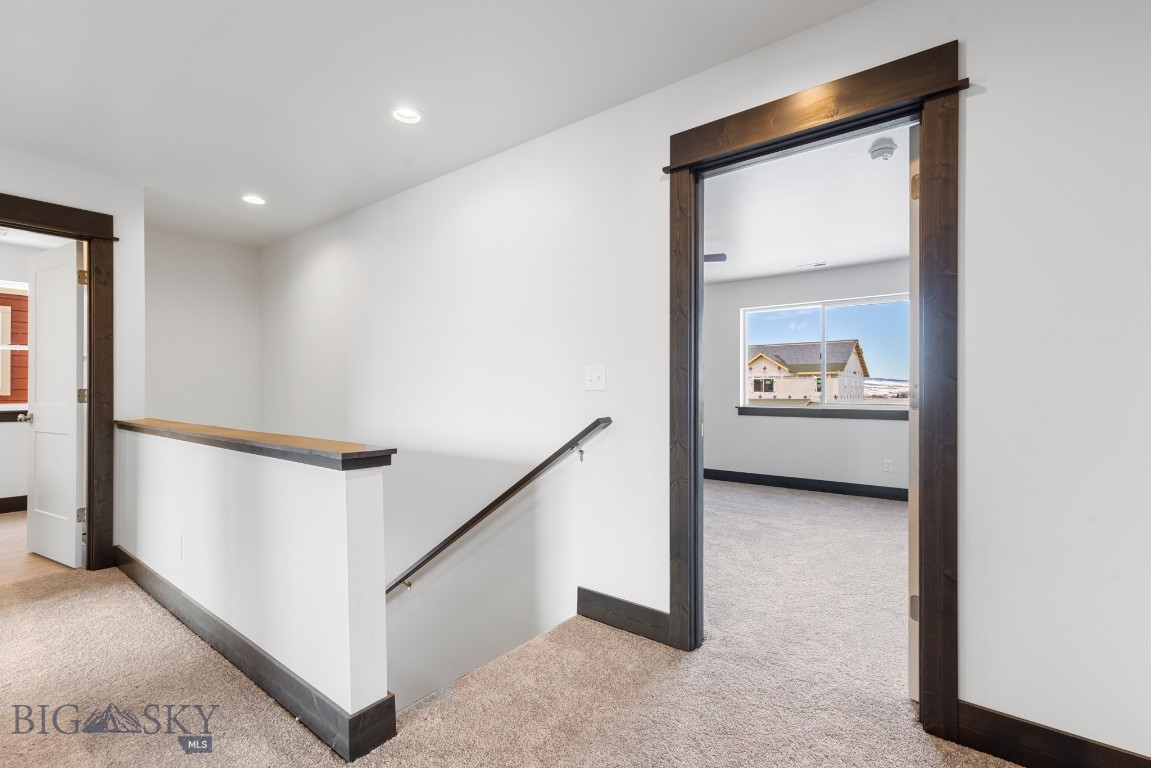 2022 Windjammer B Property Photo 23