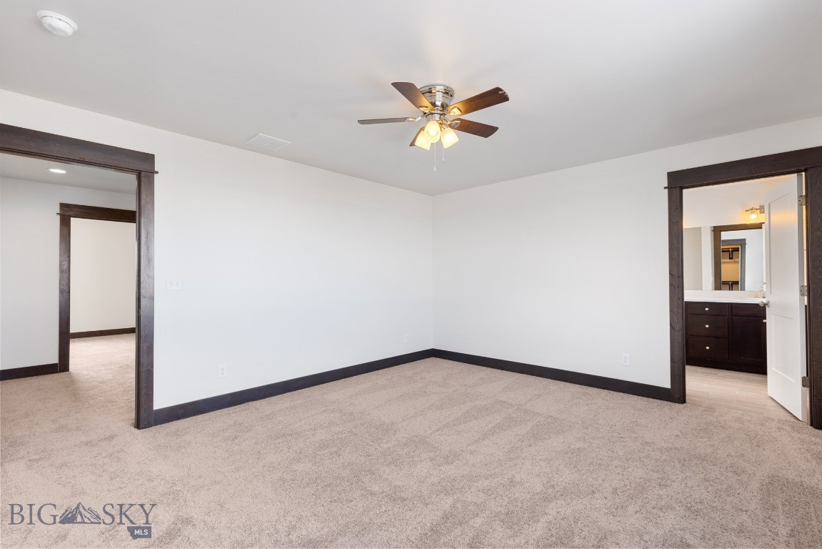 2022 Windjammer B Property Photo 26