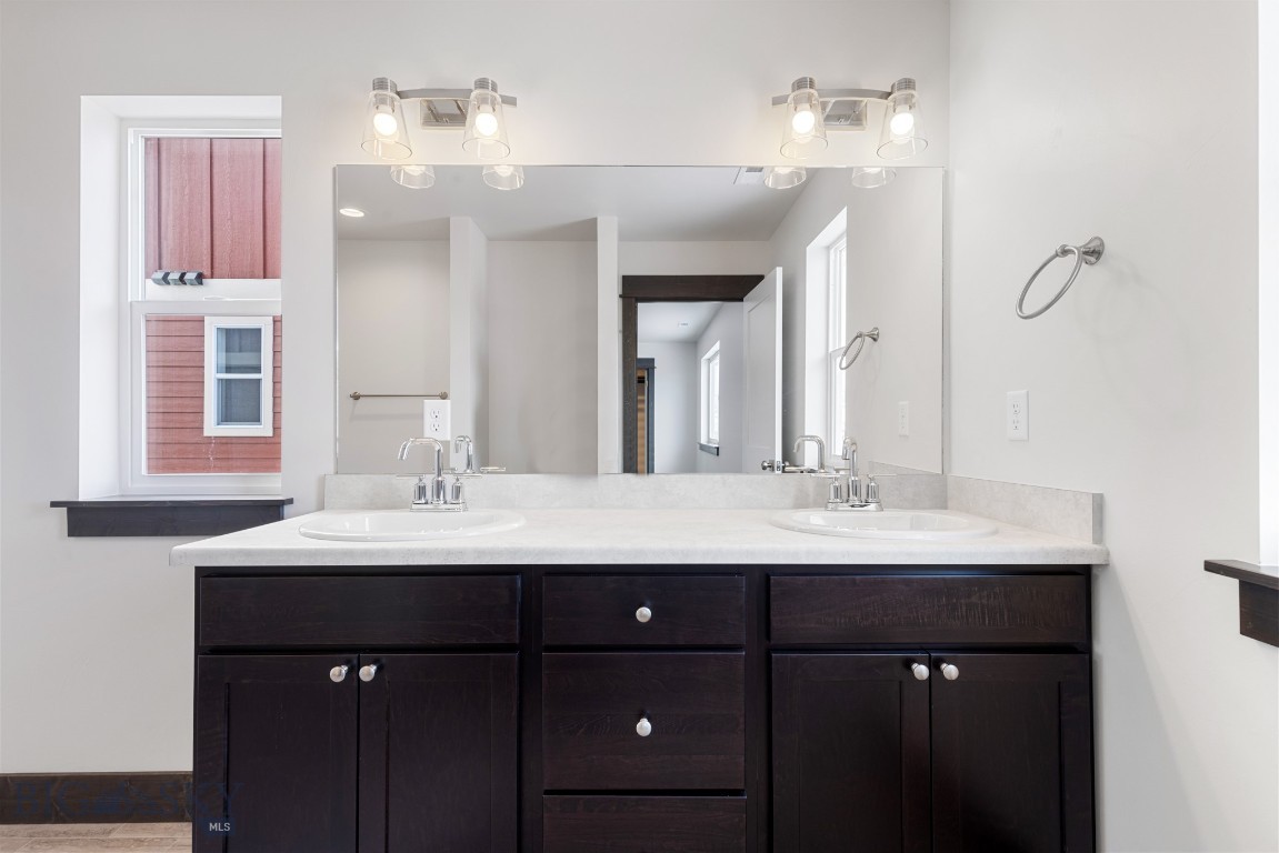 2022 Windjammer B Property Photo 31