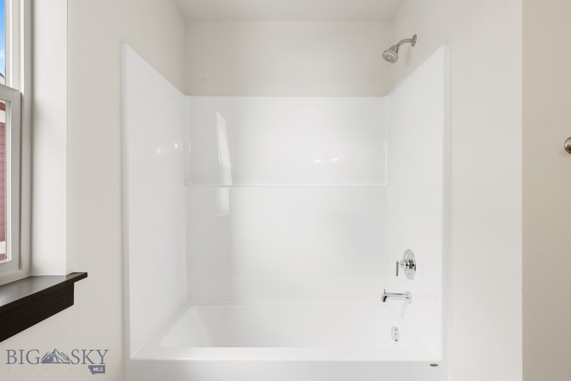 2022 Windjammer B Property Photo 41