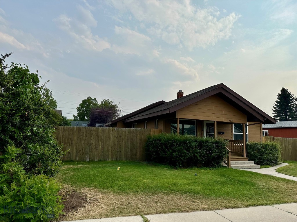 2908 Phillips Street Property Photo 18