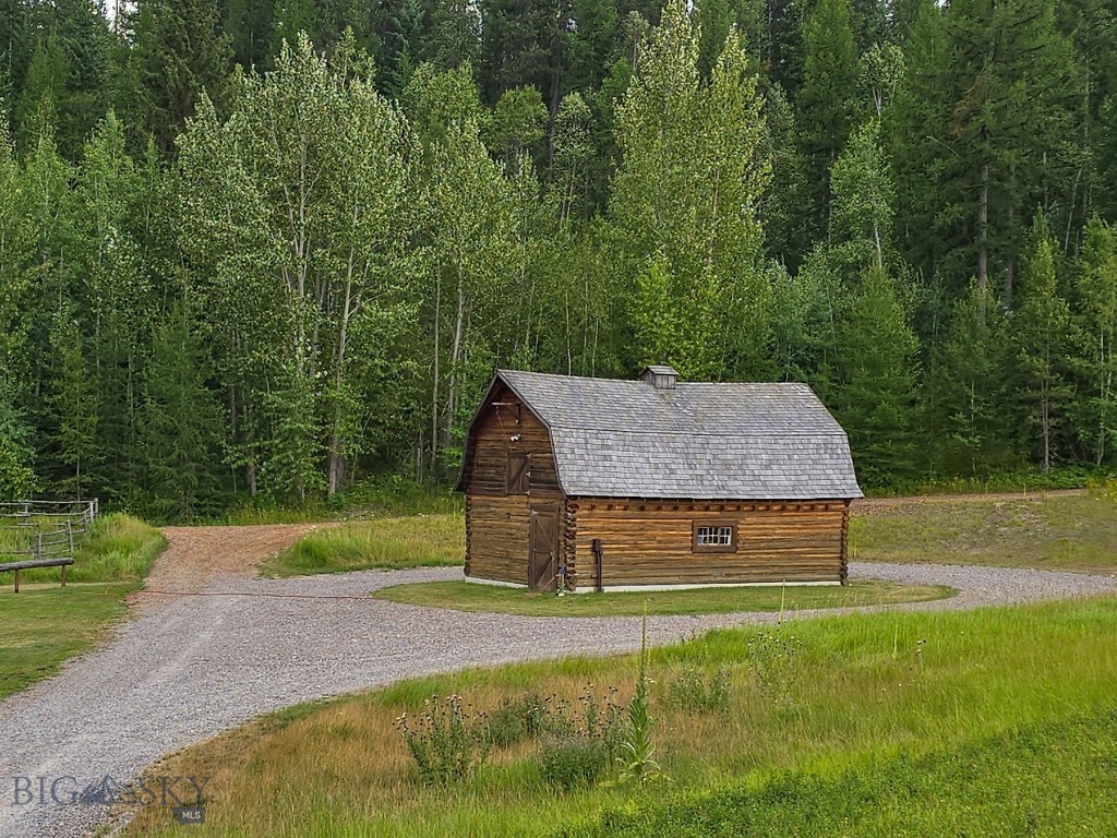 300 Desert Lodge Property Photo 55