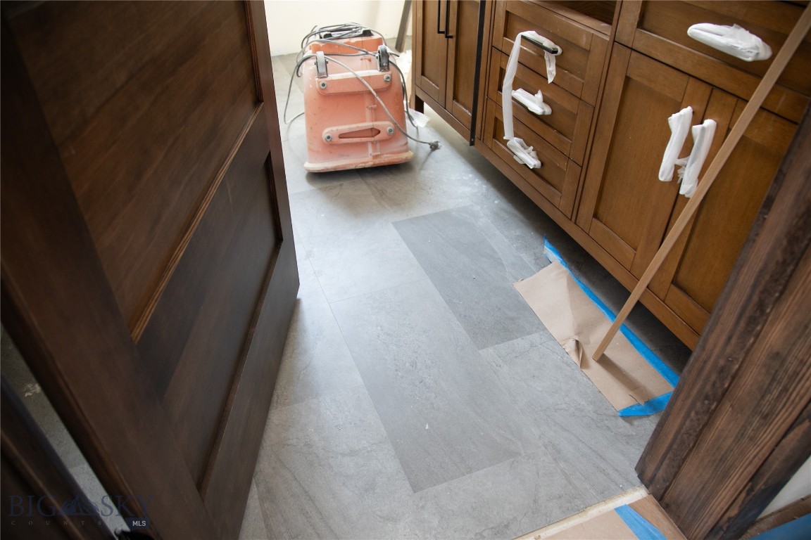 4 Raven Road N Property Photo 10