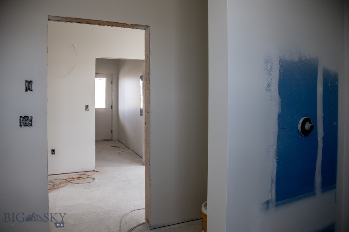 4 Raven Road N Property Photo 13