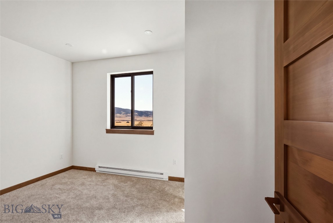 4 Raven Road N Property Photo 21