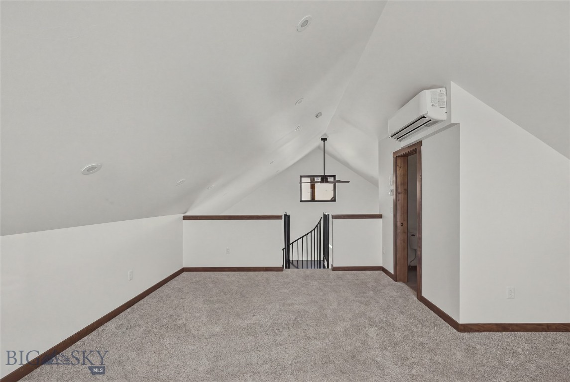 4 Raven Road N Property Photo 27
