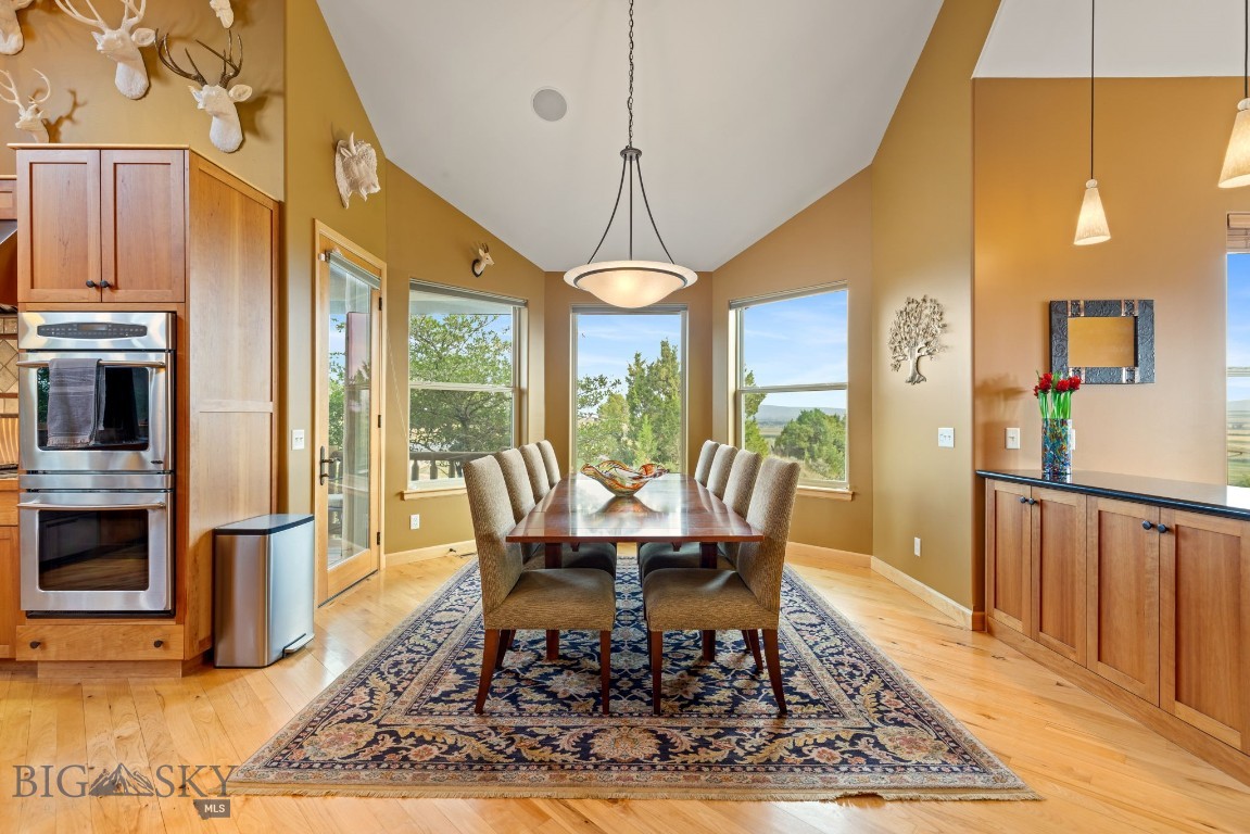 1061 Lookabout Lane Property Photo 19