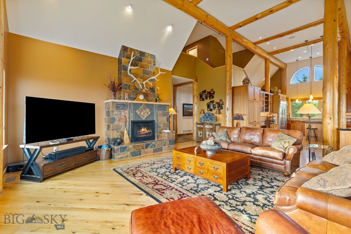 1061 Lookabout Lane Property Photo 25