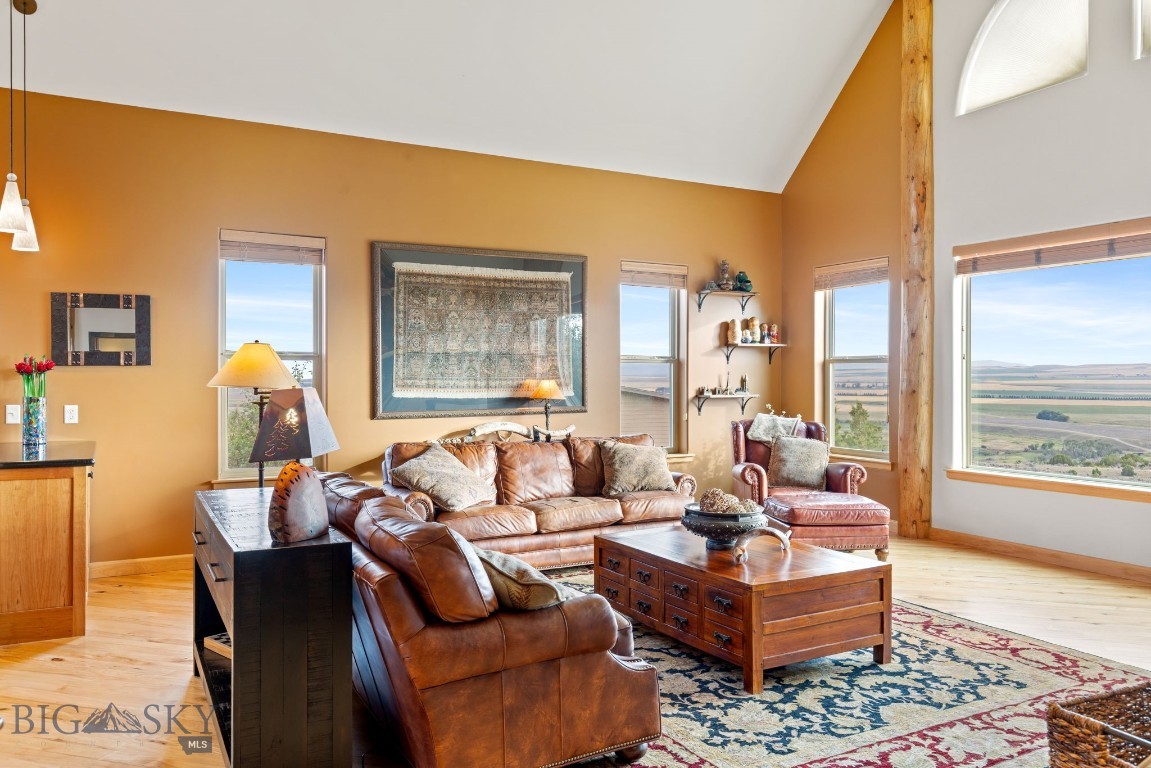 1061 Lookabout Lane Property Photo 28