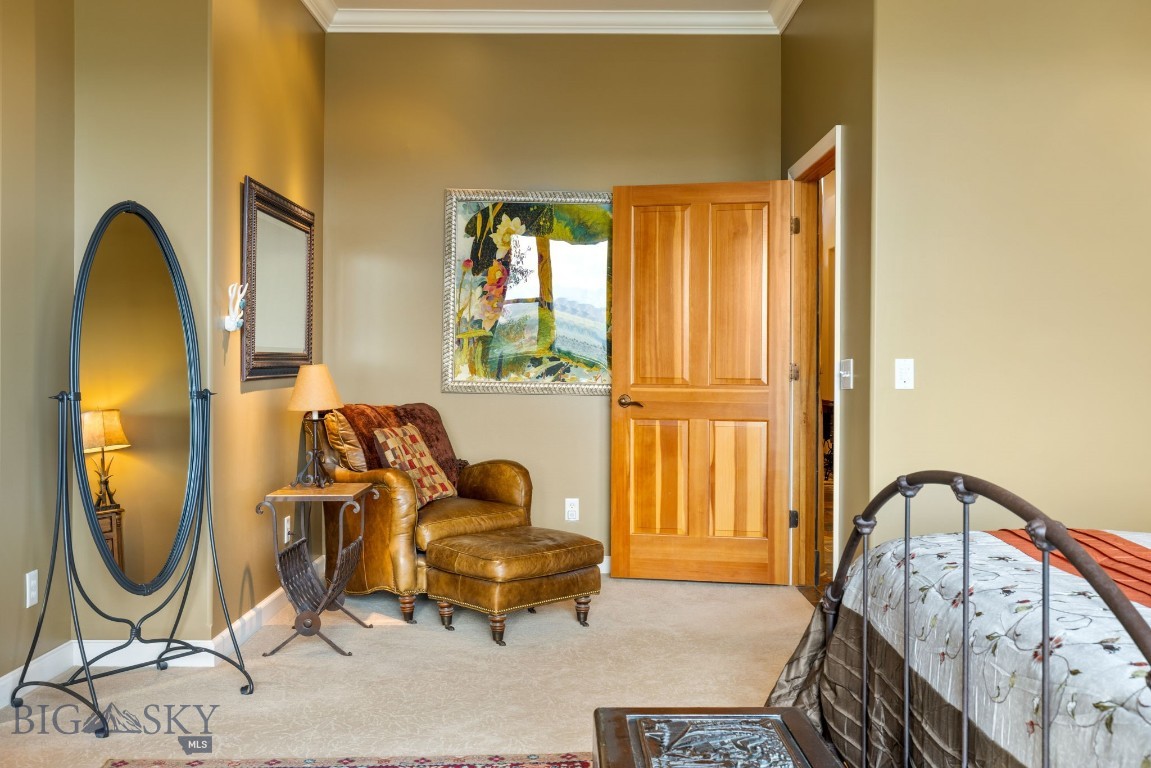 1061 Lookabout Lane Property Photo 35