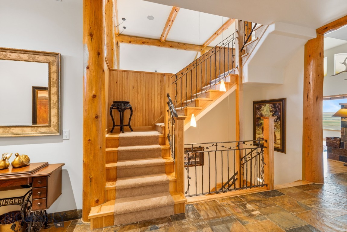 1061 Lookabout Lane Property Photo 46