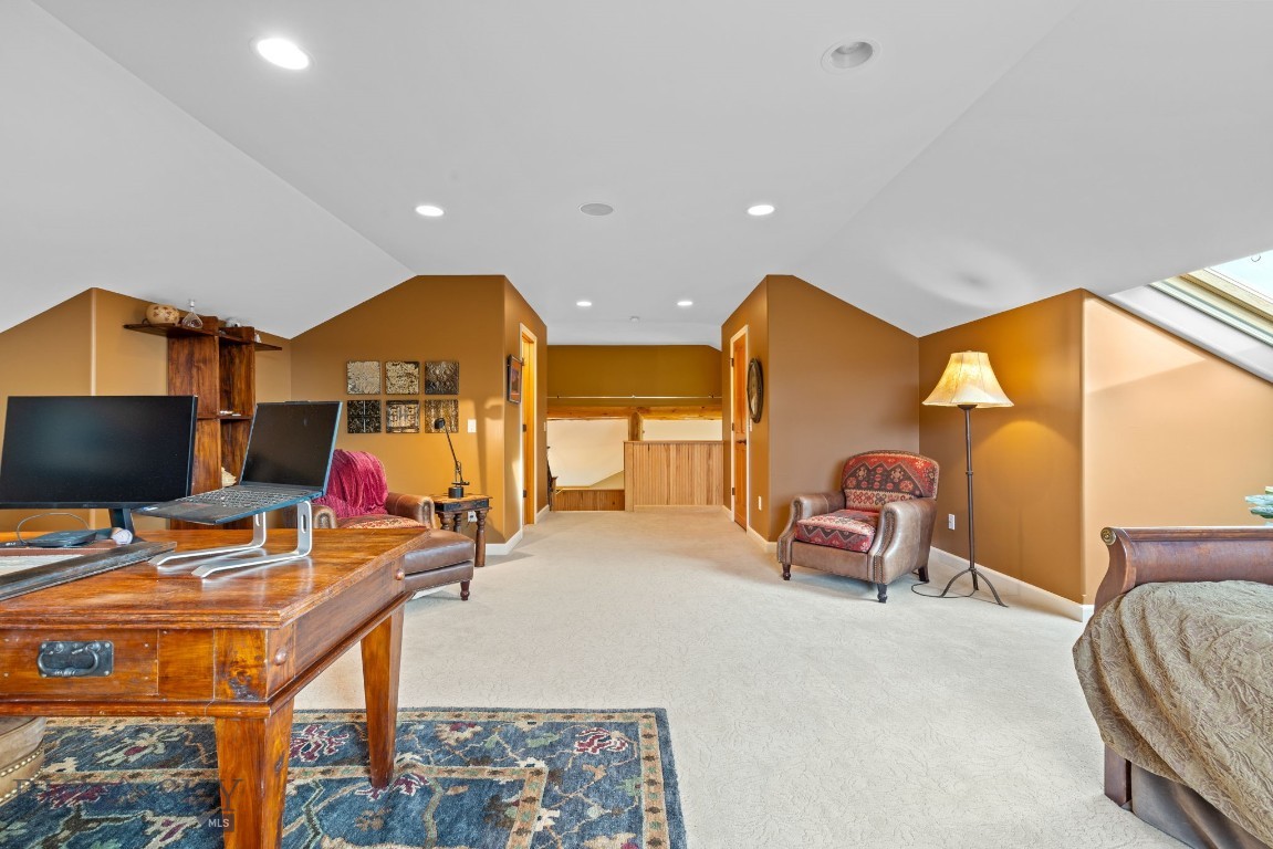 1061 Lookabout Lane Property Photo 49