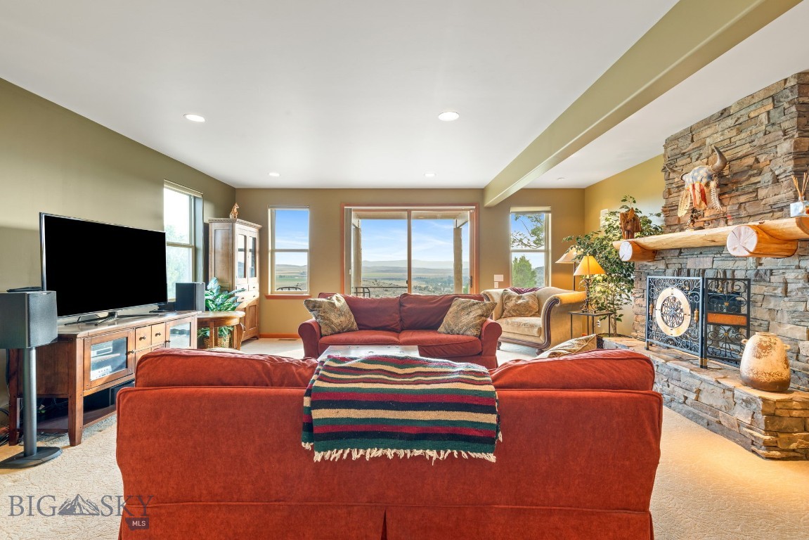 1061 Lookabout Lane Property Photo 55