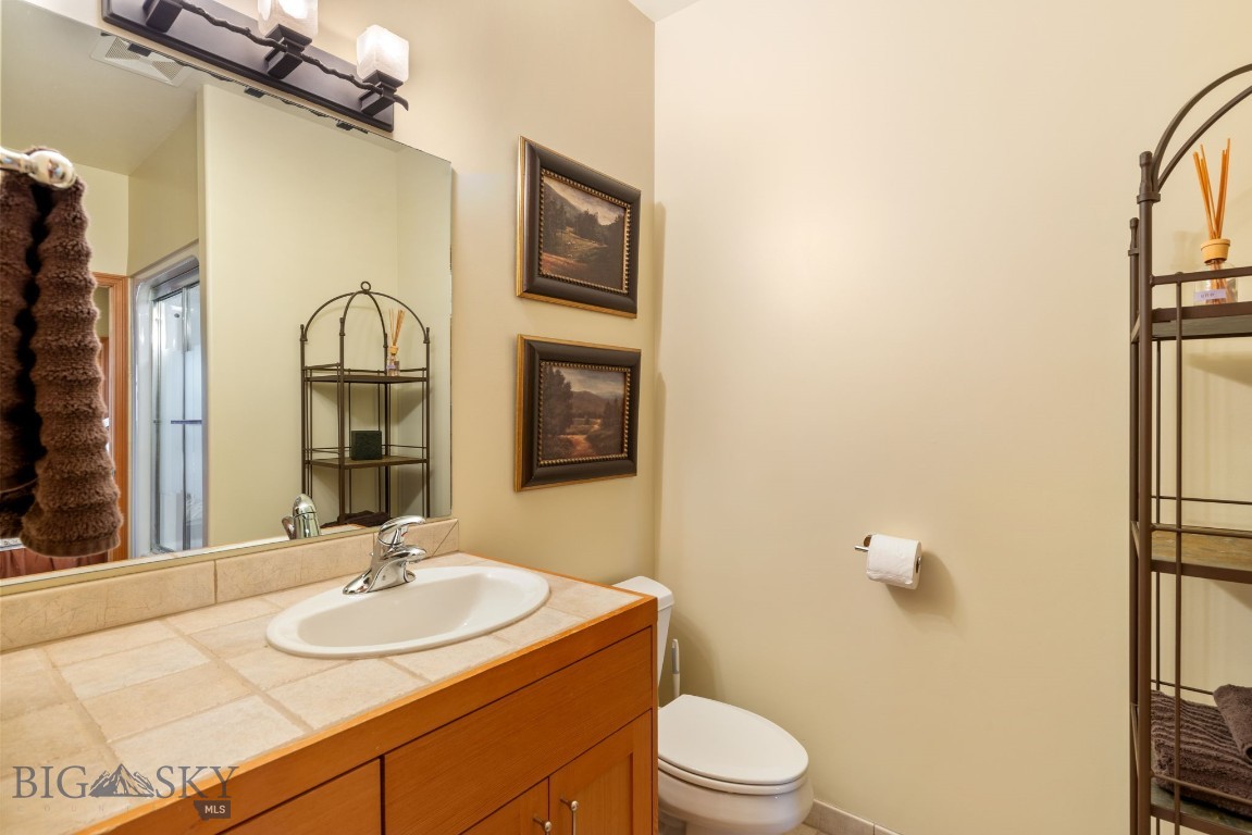 1061 Lookabout Lane Property Photo 66