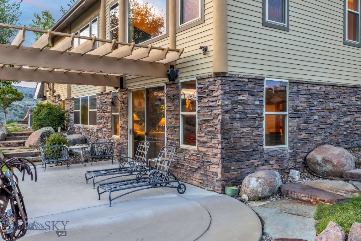 1061 Lookabout Lane Property Photo 78