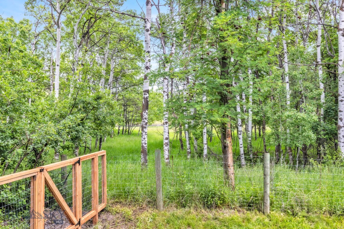 2020 S Rouse B-6 Property Photo 45