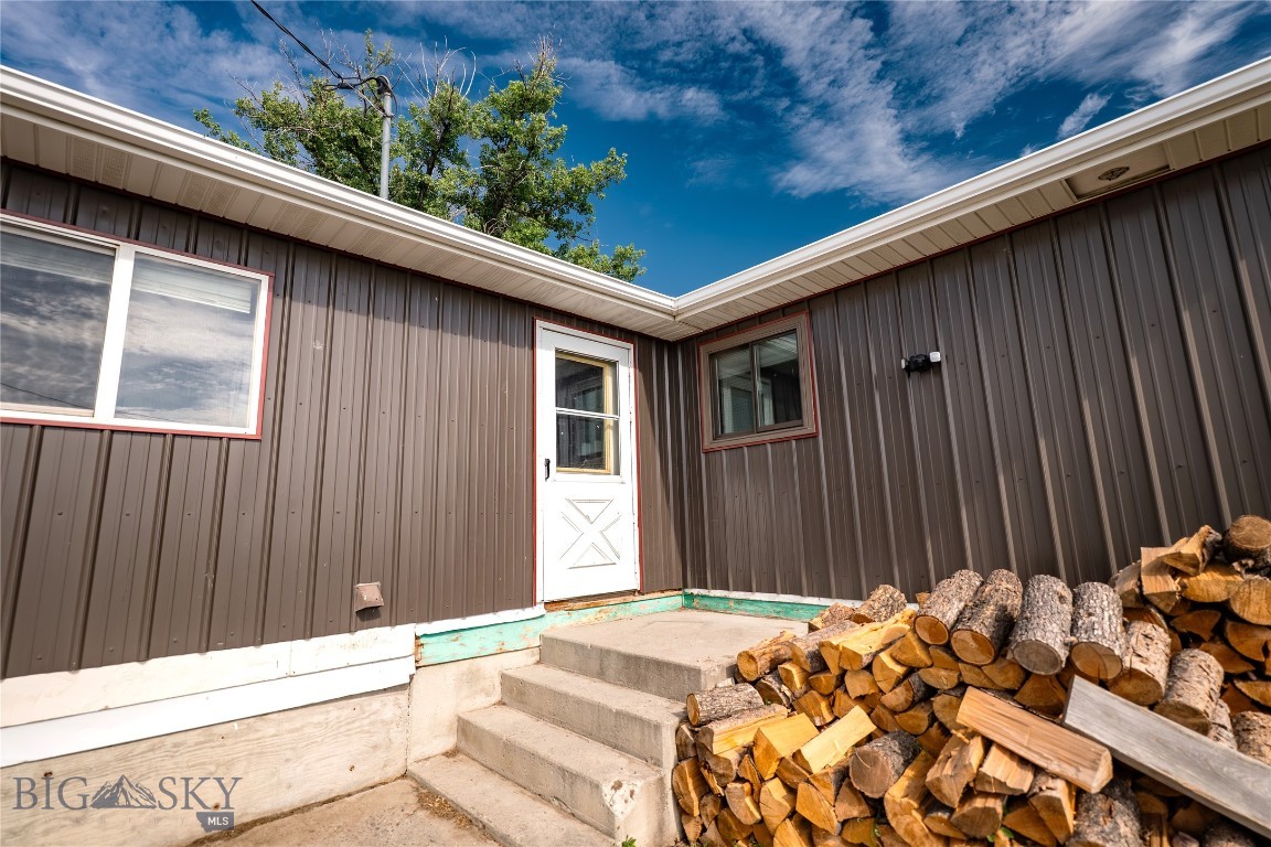 12854 Mt Highway 200 Property Photo 60