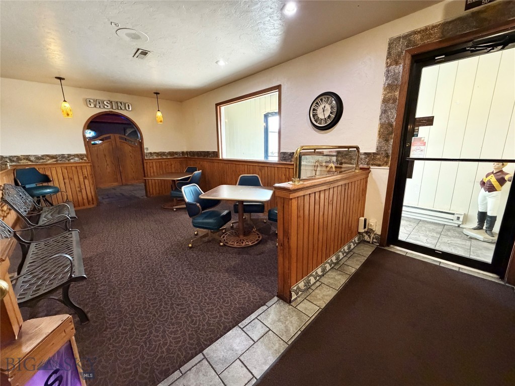 2014 Harrison Avenue Property Photo 12