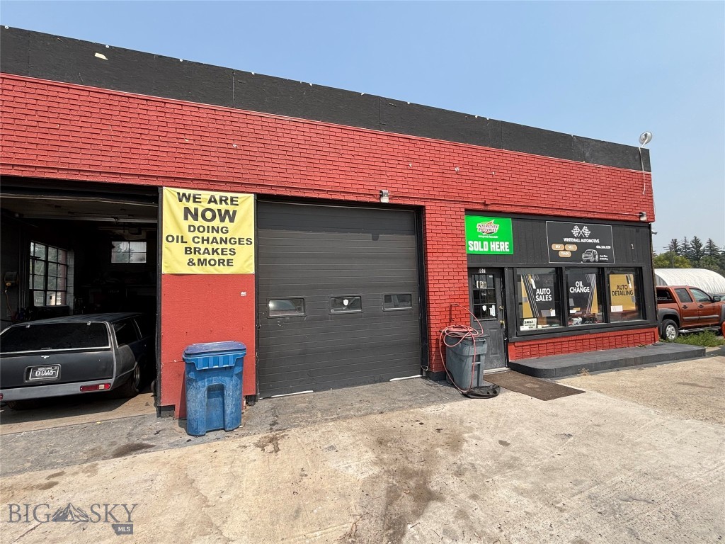 107 E Legion Avenue Property Photo 1