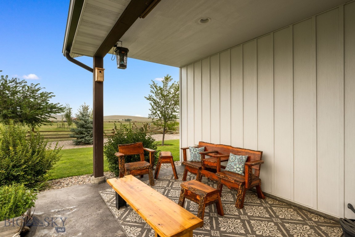 599 Salmon Fly Drive Property Photo 18