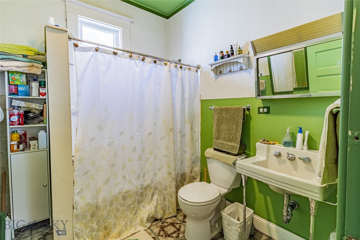 822 W Park Street Property Photo 60