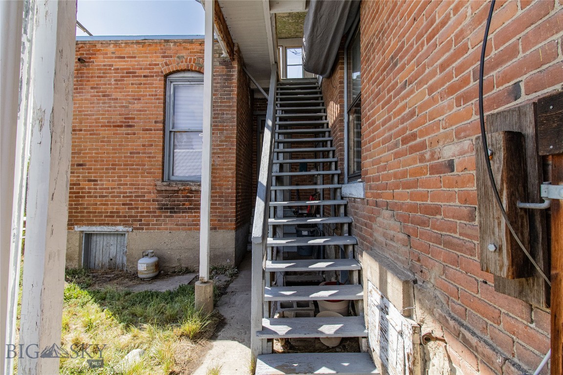 822 W Park Street Property Photo 69