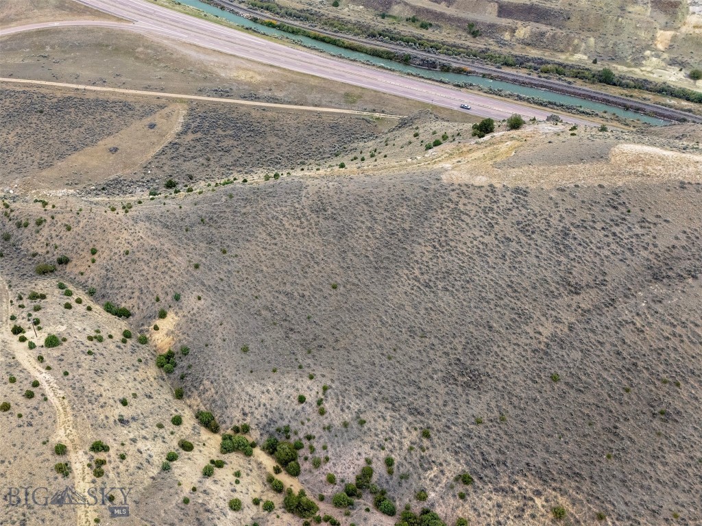 Tbd Pipe Organ Road Property Photo 3