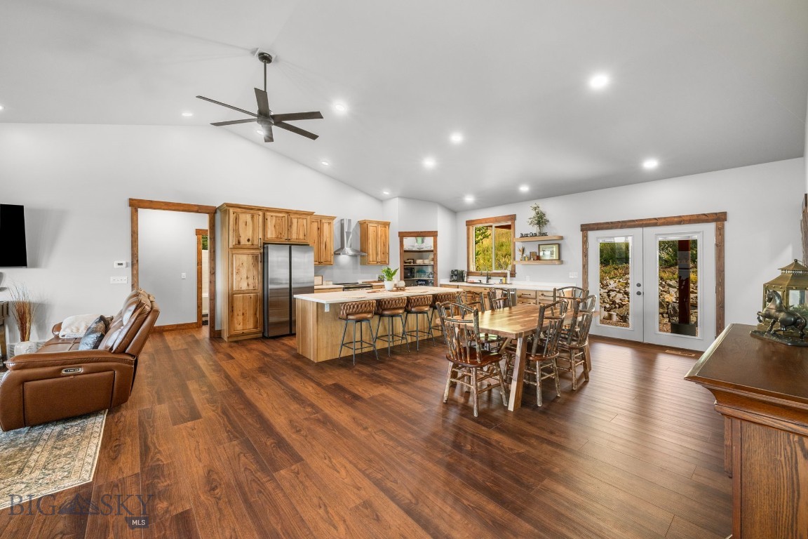 414132 Property Photo 14