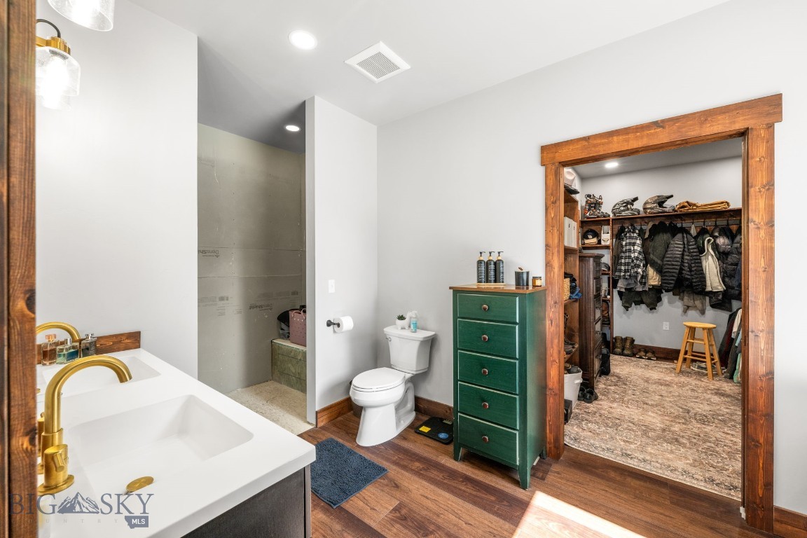414132 Property Photo 38