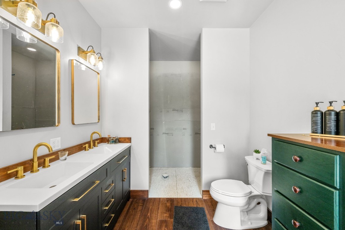 414132 Property Photo 39