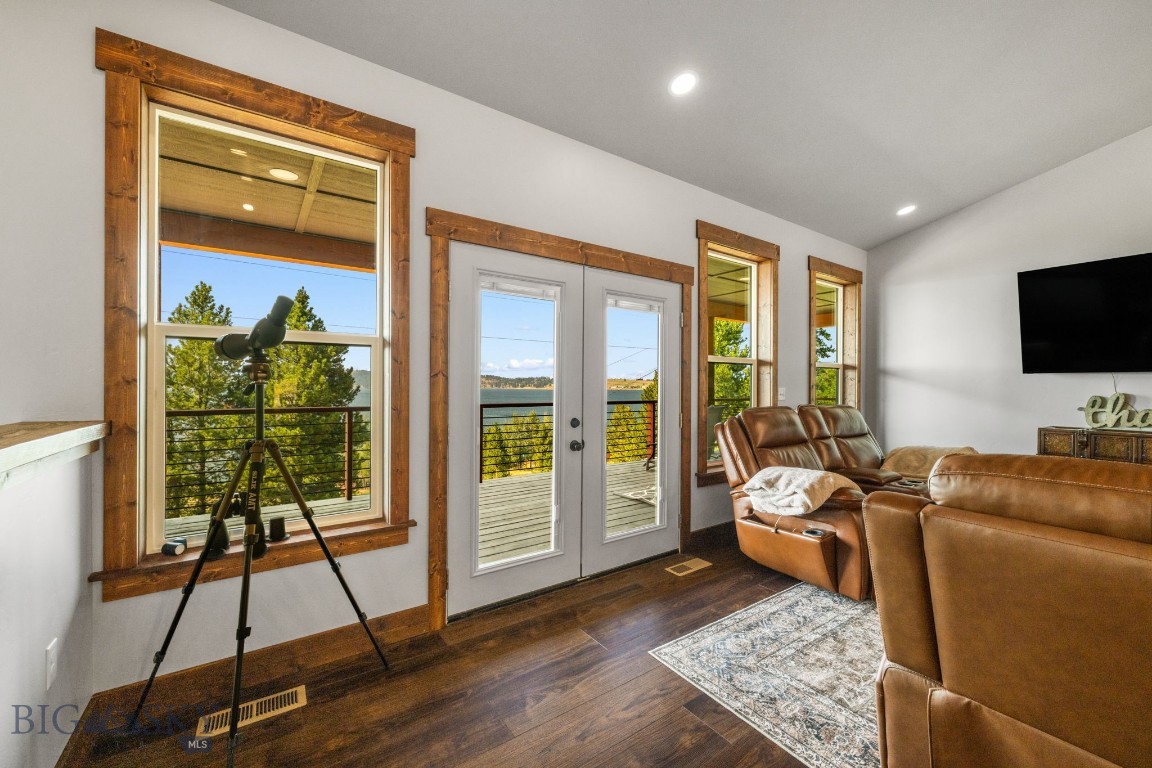 414132 Property Photo 53
