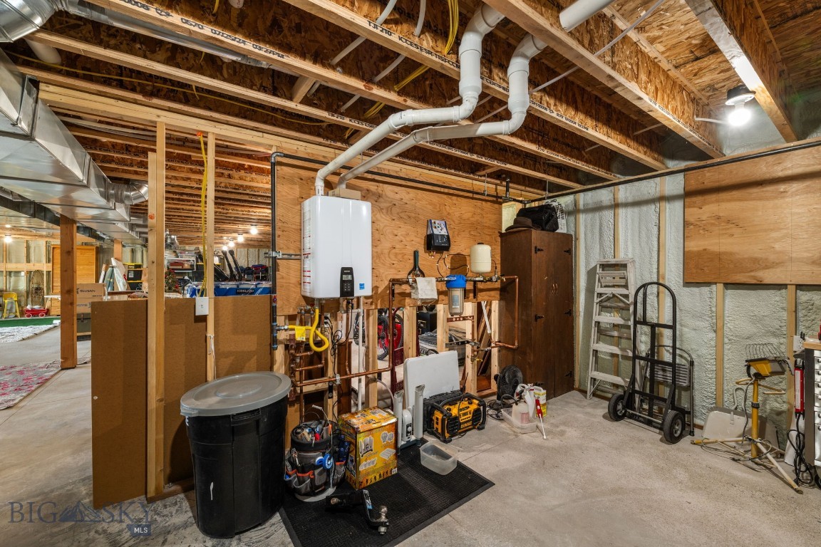 414132 Property Photo 60