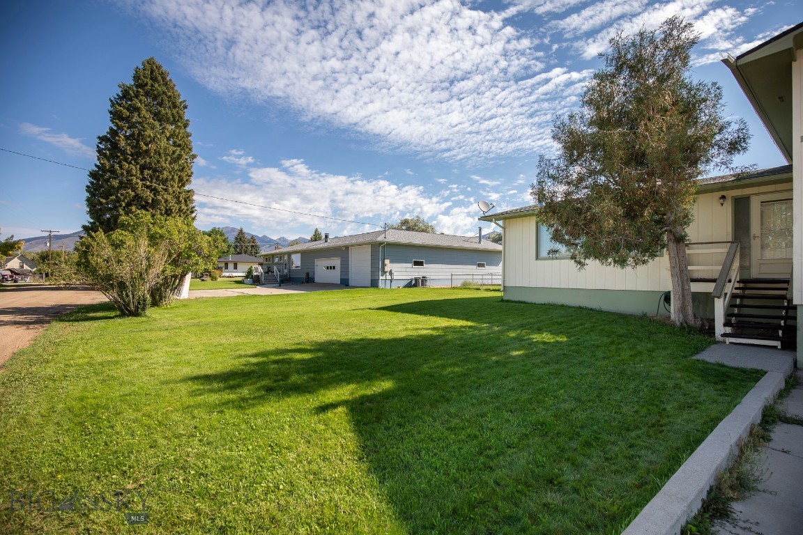 11 Bieler Lane Property Photo 43