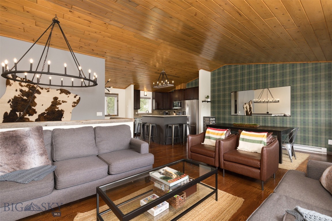 32 Rose Hip Circle N-3 Property Photo 6