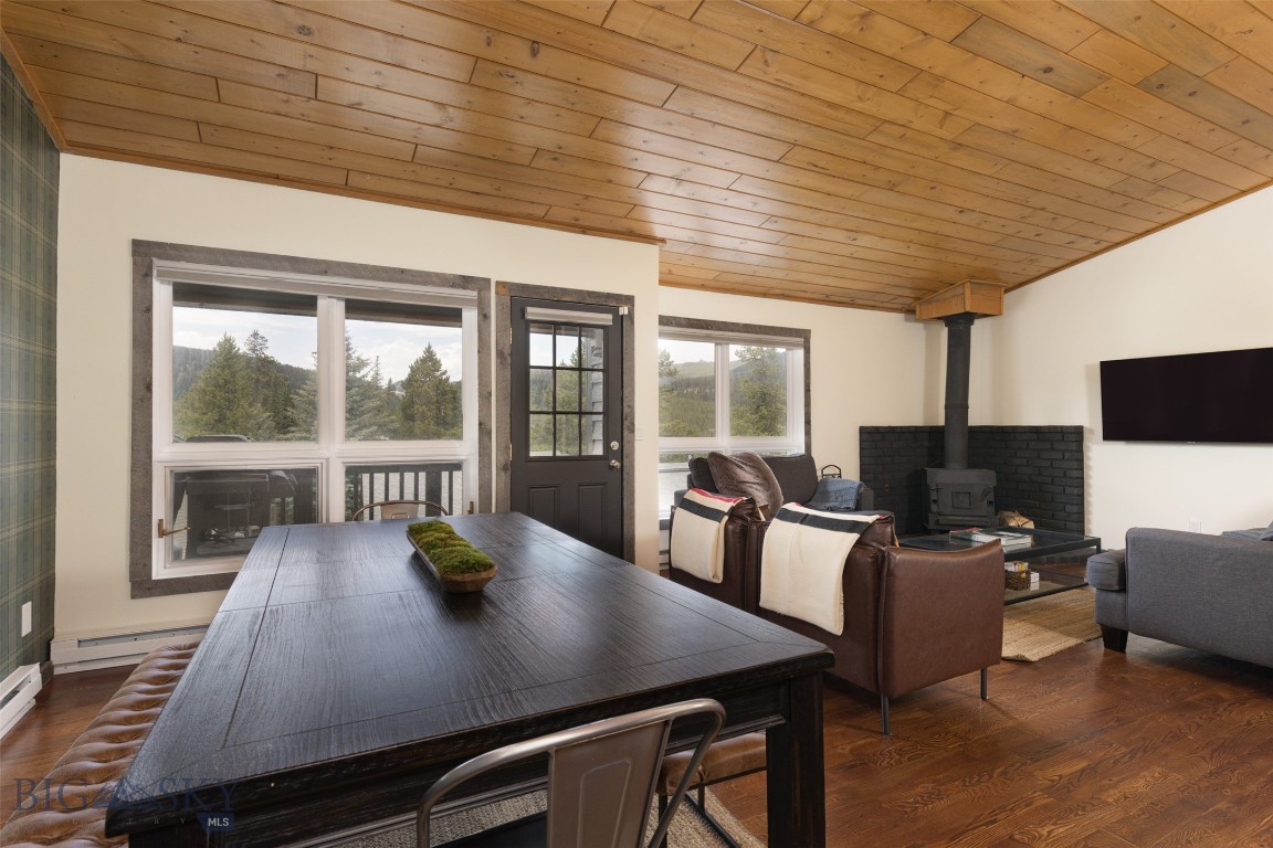 32 Rose Hip Circle N-3 Property Photo 8