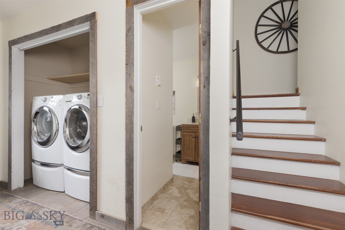 32 Rose Hip Circle N-3 Property Photo 25
