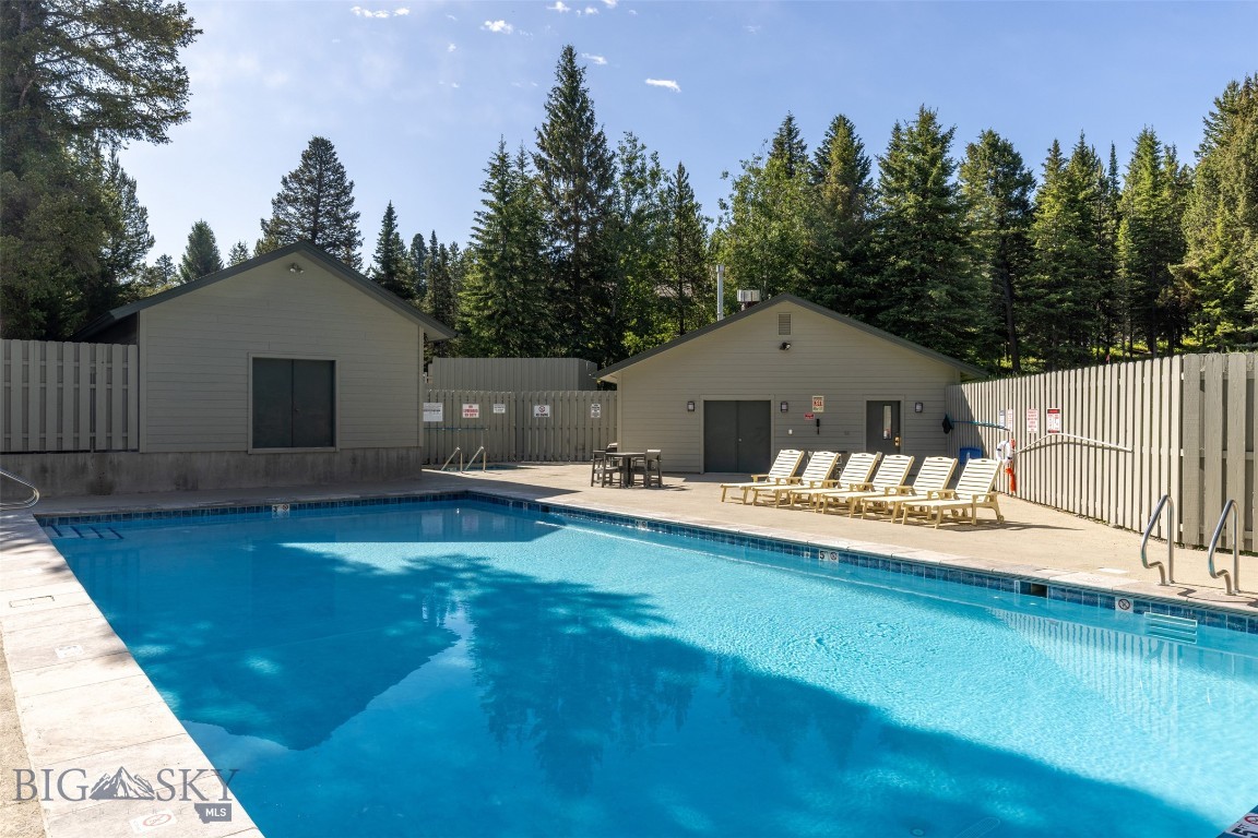32 Rose Hip Circle N-3 Property Photo 27