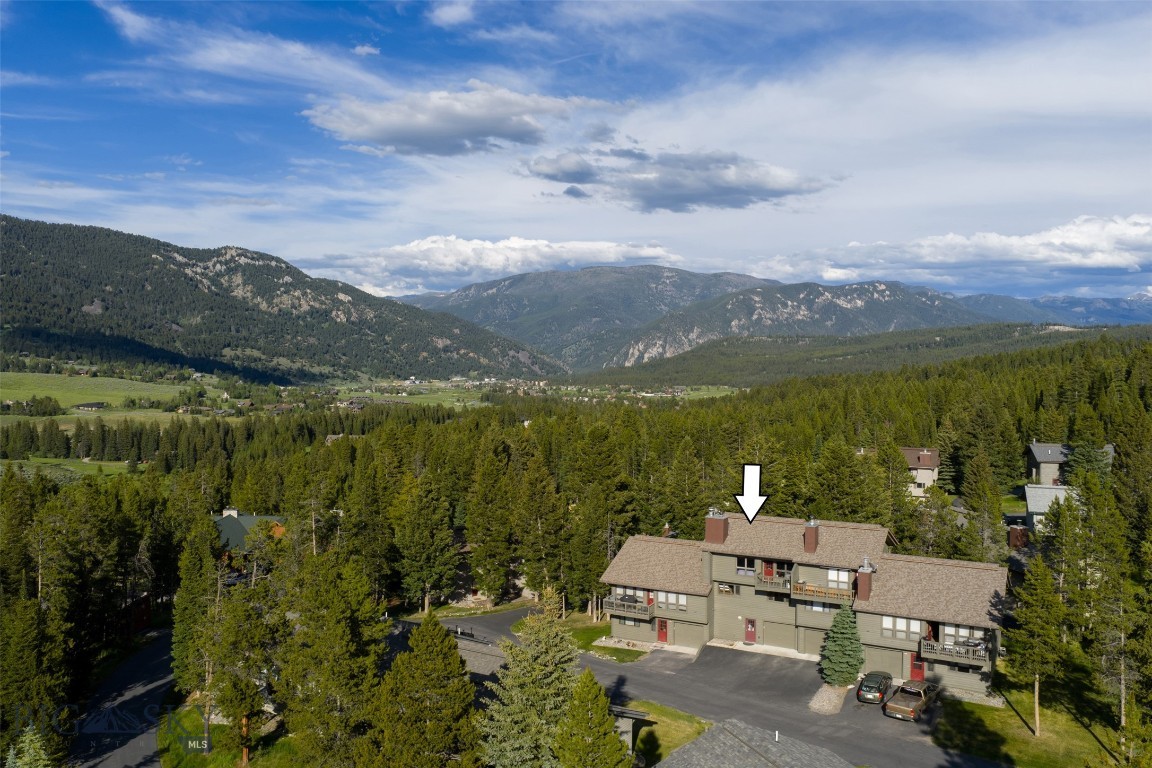 32 Rose Hip Circle N-3 Property Photo 32