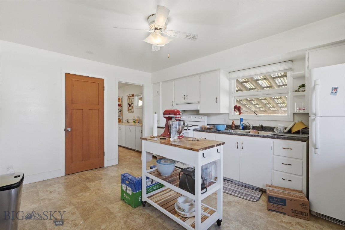 621 N Rouse Avenue Property Photo 3