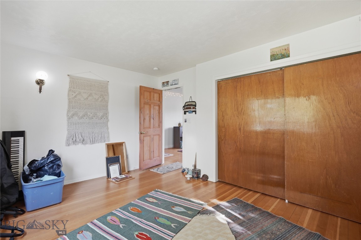 621 N Rouse Avenue Property Photo 12