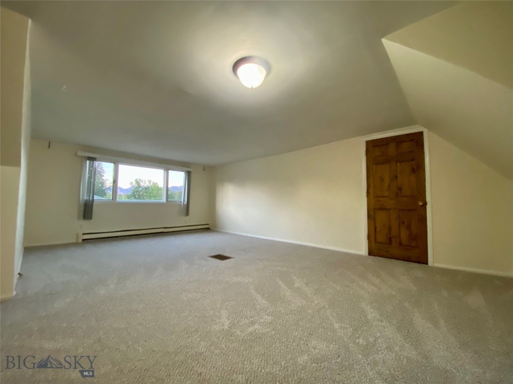 621 N Rouse Avenue Property Photo 17