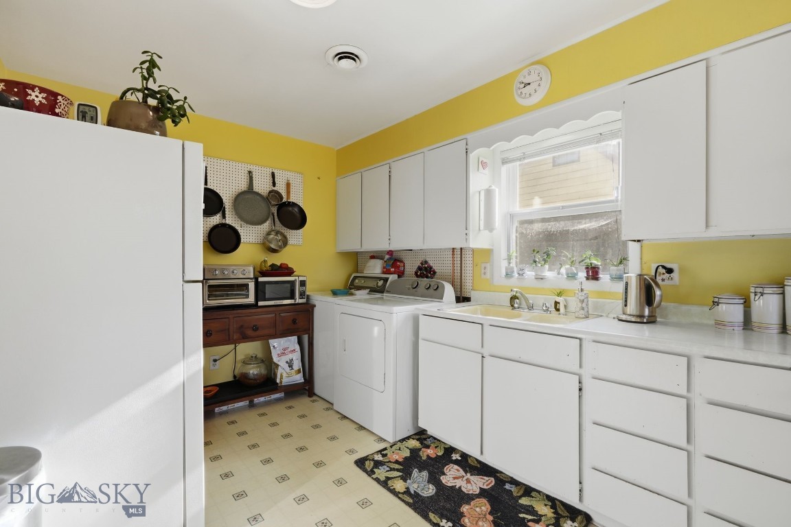 621 N Rouse Avenue Property Photo 34